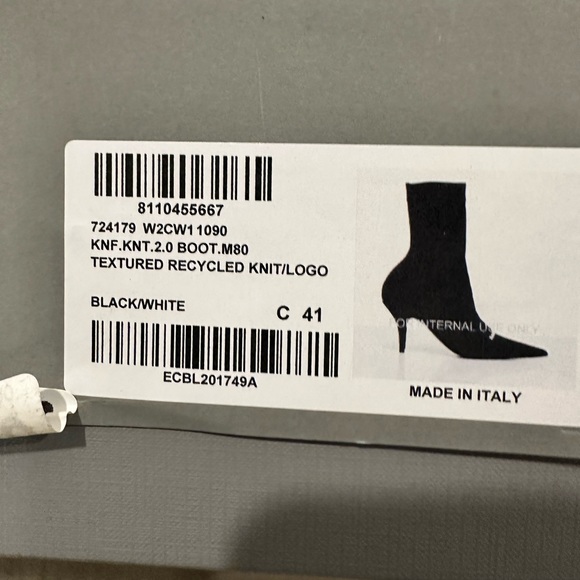 Balenciaga black bootie with white logo - Picture 2 of 8